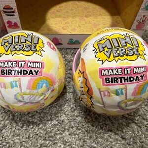 MINI VERSE (set of 2 balls) rainbow shakes+dino cake
